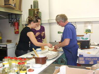 Košt slivovice 2009 009.jpg