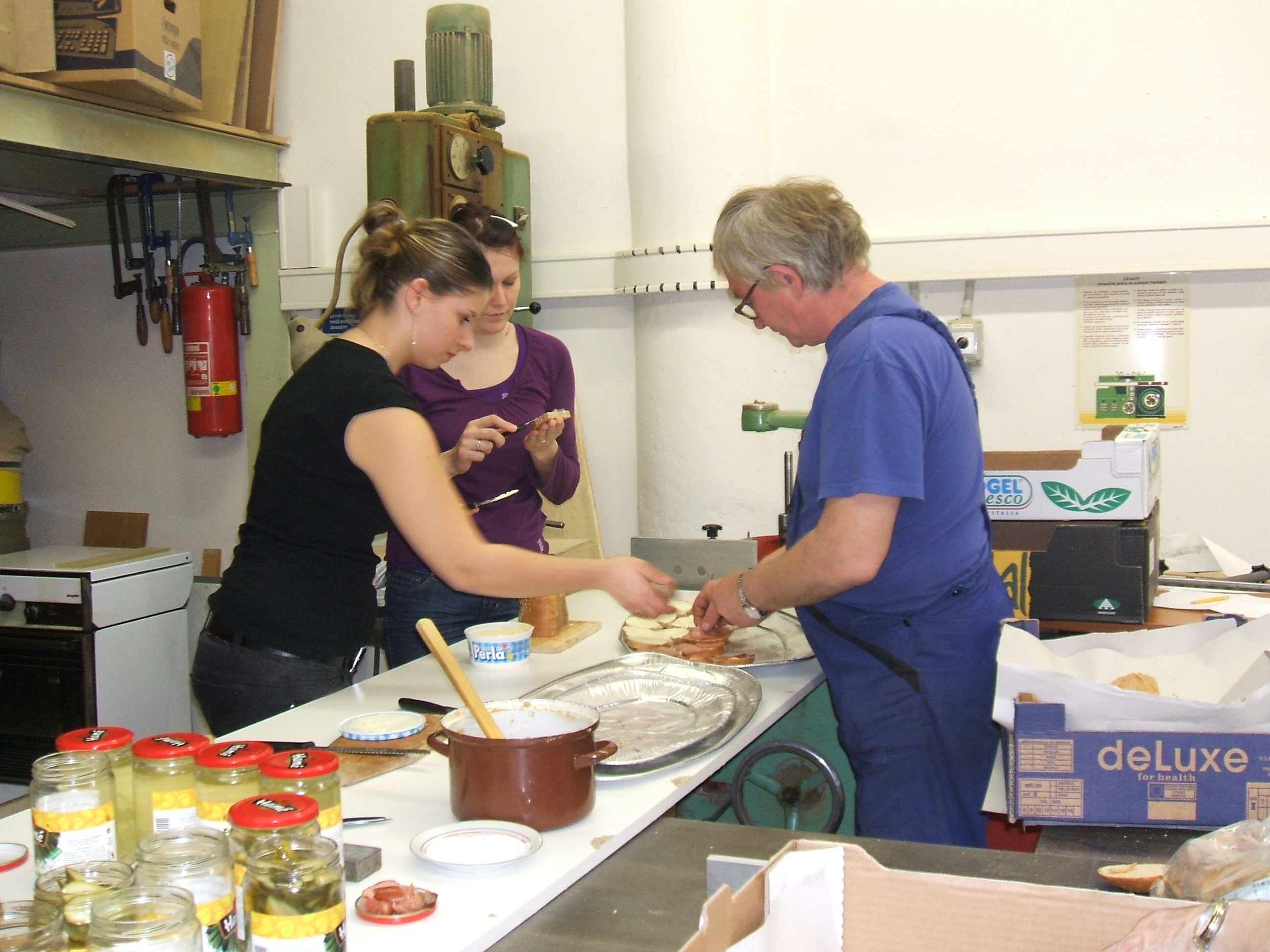 Košt slivovice 2009 009.jpg