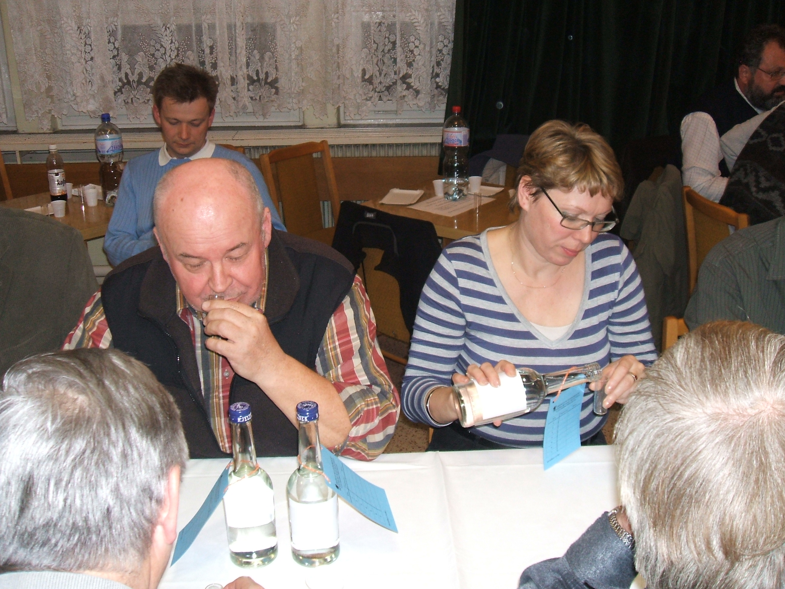 Košt slivovice 2009 050.jpg