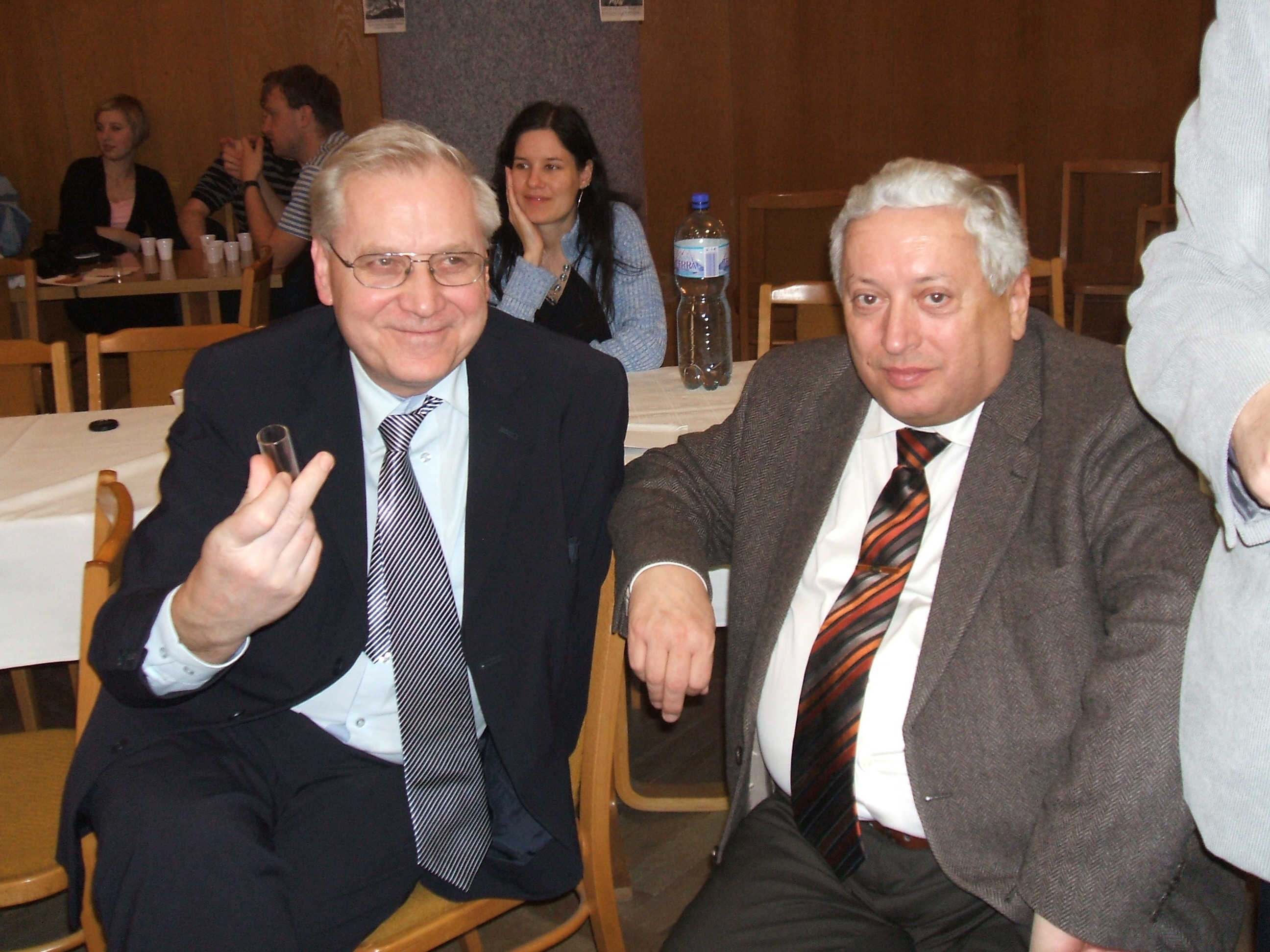 Košt slivovice 2009 077.jpg