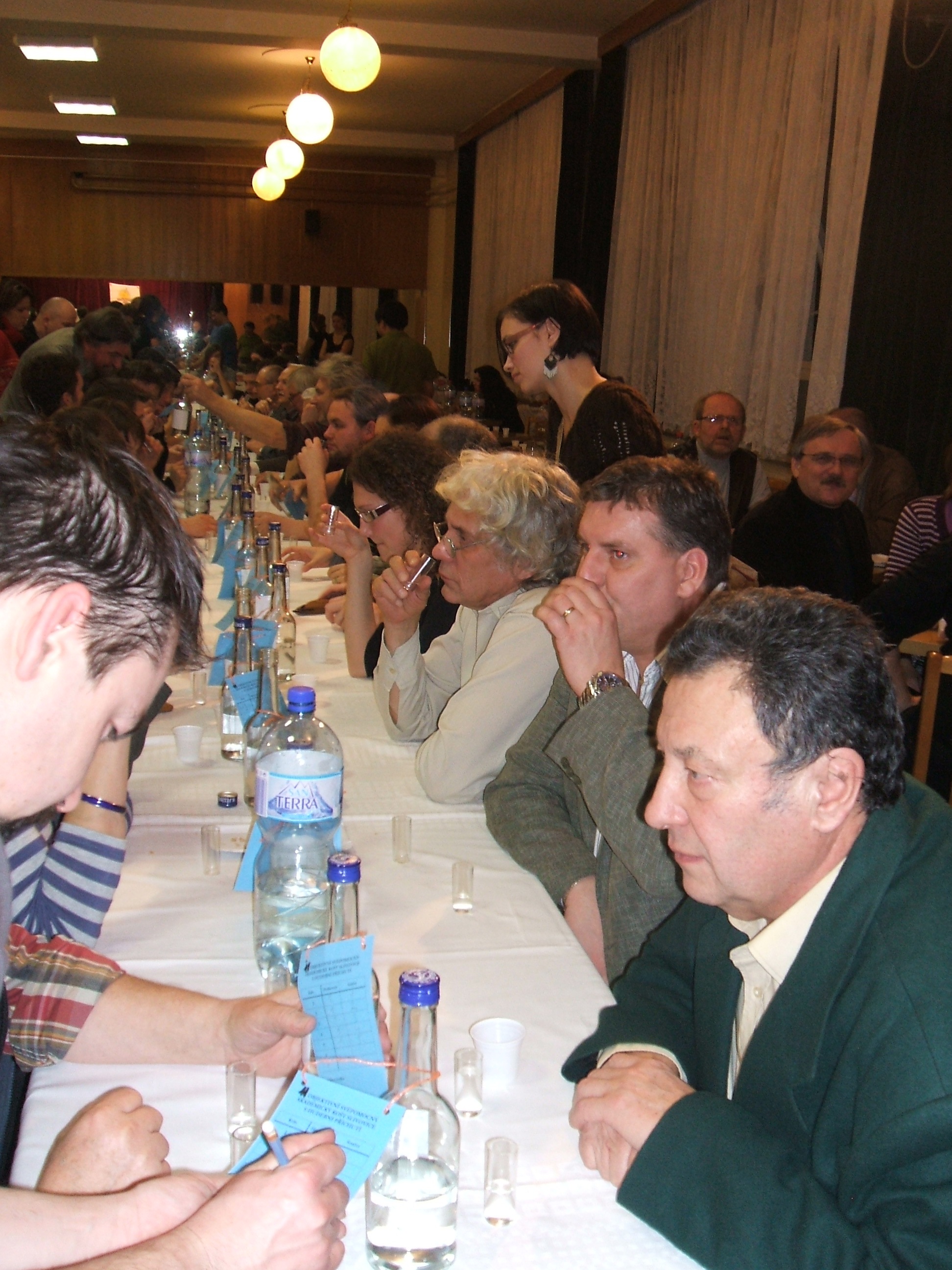 Košt slivovice 2009 087.jpg