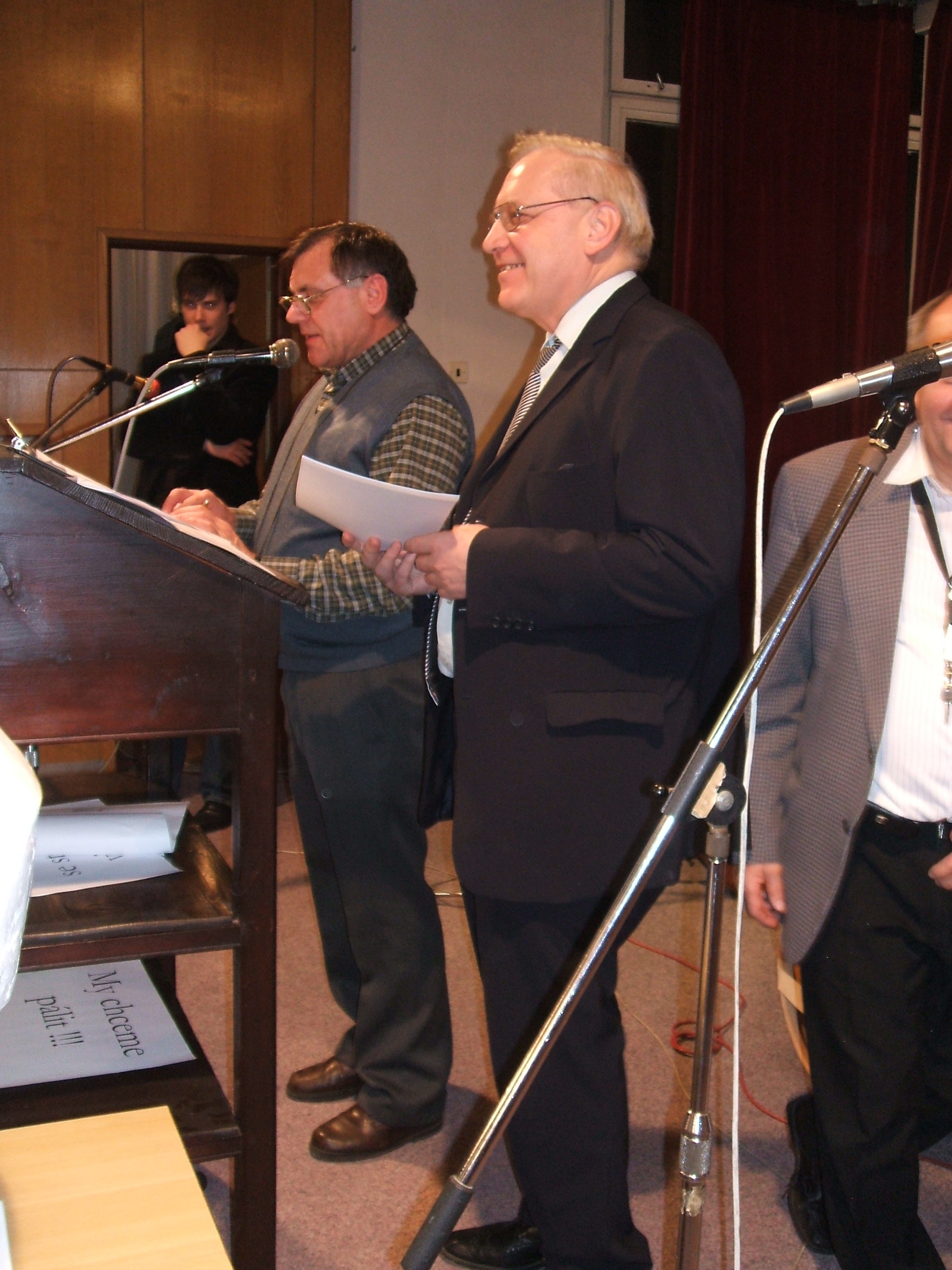 Košt slivovice 2009 090.jpg